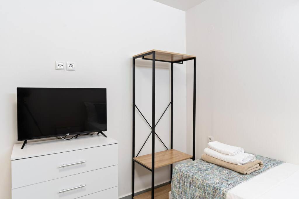 Sofia Suite, A Seafront Hideaway ! Panormos  Luaran gambar