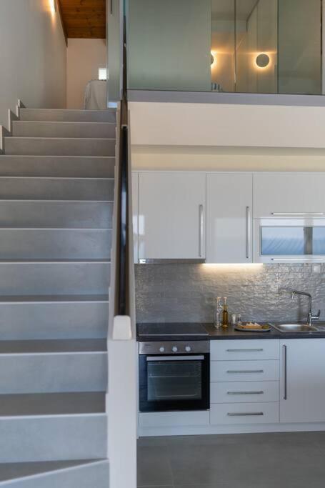 Sofia Suite, A Seafront Hideaway ! Panormos  Luaran gambar