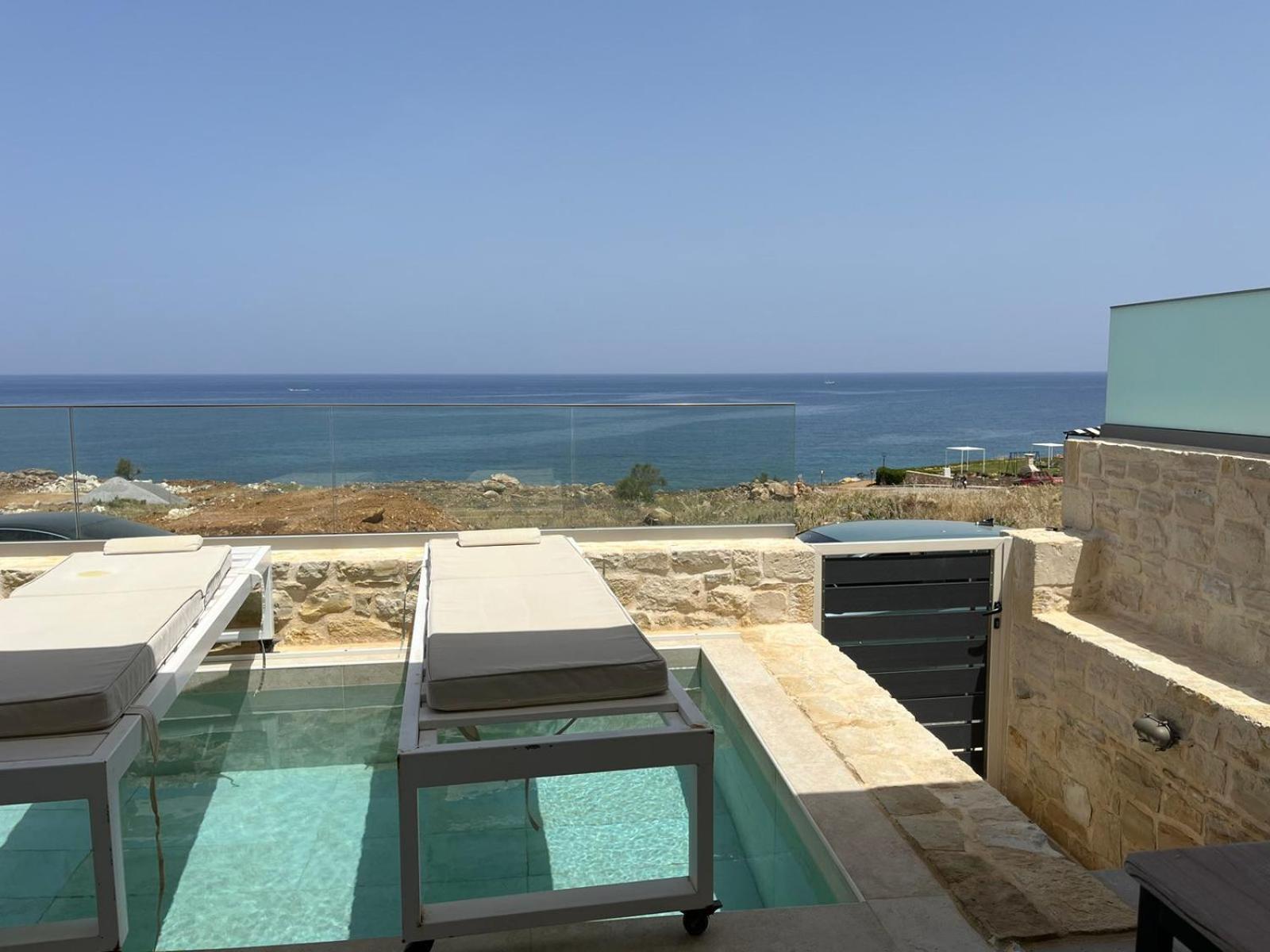 Sofia Suite, A Seafront Hideaway ! Panormos  Luaran gambar